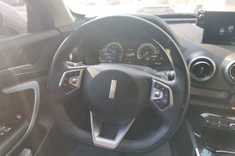 Used Wey VV7 2017 2.0T Ultra-Luxury Version