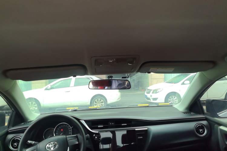 Used Toyota Corolla 2017 Revised Version 1.2T S-CVT GL Headliner