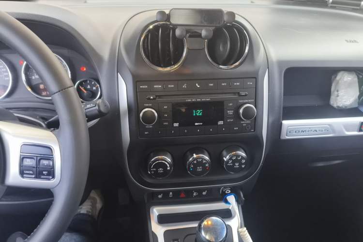 Used Jeep Compass 2014 Revised Version 2.4L Four-Wheel Drive Luxury Edition