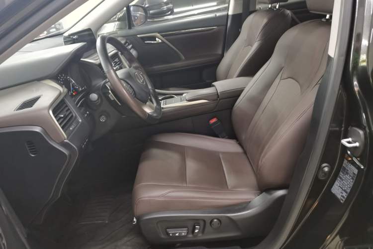 Used Lexus RX 2020 Revised Version 300 Two-Wheel Drive Comfort Edition