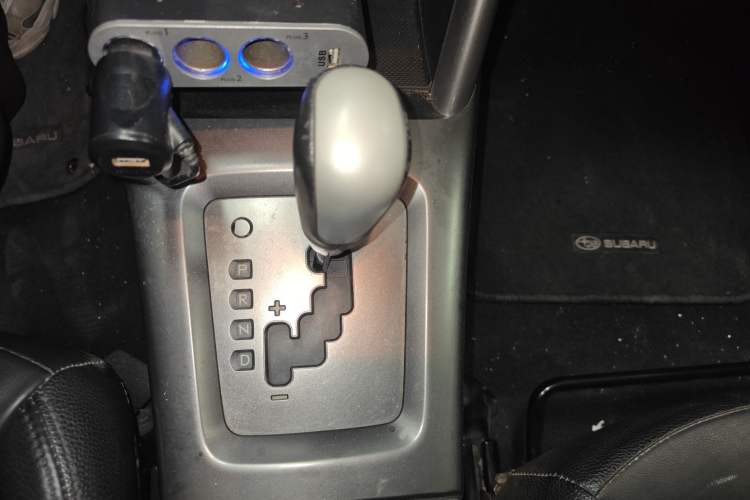 Used Subaru Forester 2011 2.5XS Automatic Luxury Edition Gear Lever