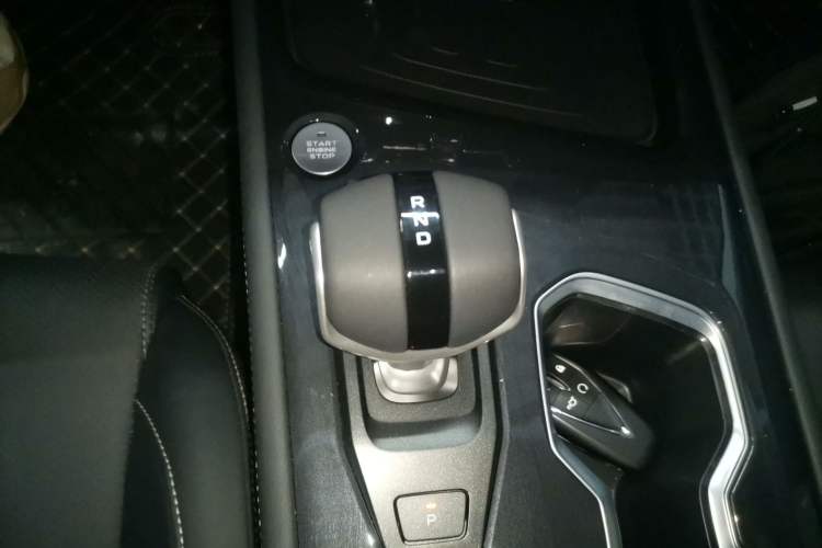 Used Changan CS75 2026 Model PRO 1.5T DCT Prestige 7-Seater