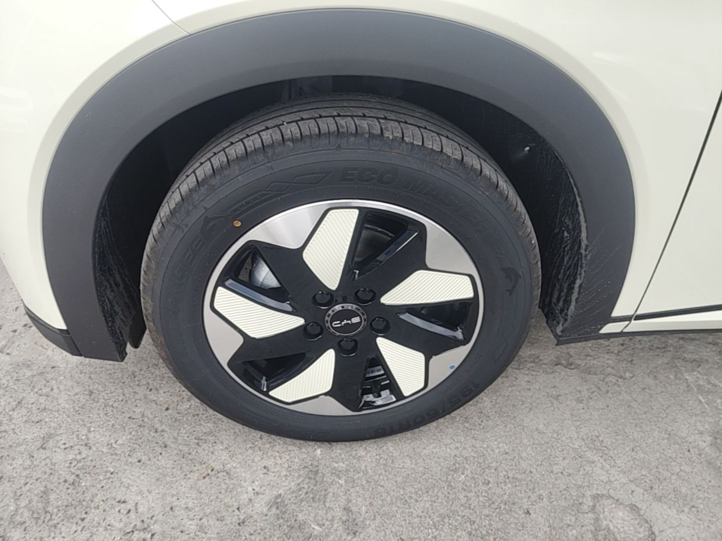 BYD Dolphin 2025 420km Free Edition — снимка 10