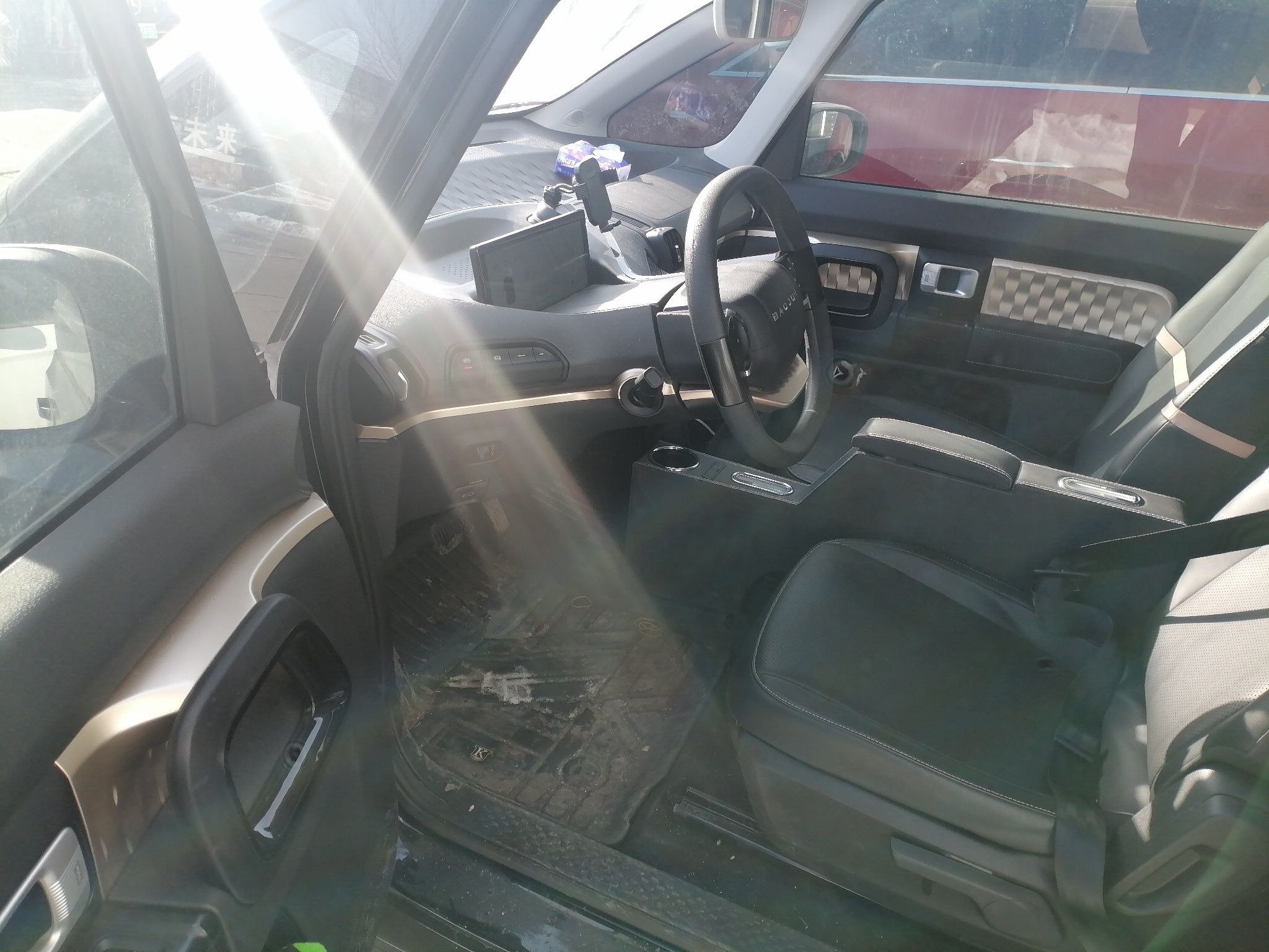 Переднее сиденье в автомобиле