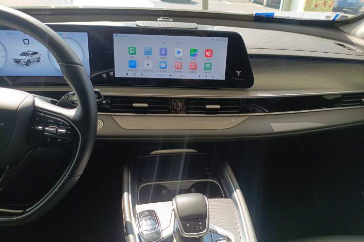 Used Chery Tiggo 8 PRO 2024 Champion Edition 290T Two-Wheel Drive Shining Version 5 Seats