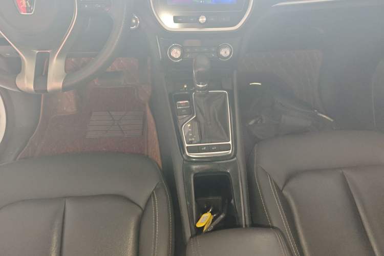 Used Roewe RX3 2018 1.6L CVT Flagship Edition Gear Lever