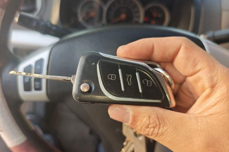 Used CHANGAN Alsvin 2012 Sedan 1.5L Manual Comfort Model
