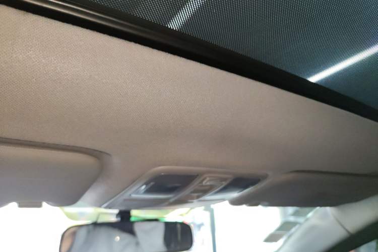 Used Hyundai ix35 2015 2.0L Automatic 2WD Comfort Edition China V Standard Headliner