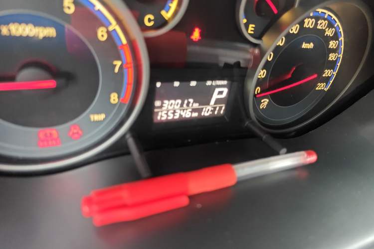 Used Suzuki SX4 2011 Revised 1.6L Automatic Dynamic Version