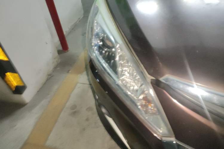 Used Luxgen U6 SUV 2014 1.8T Fashion Edition Right Front Headlight