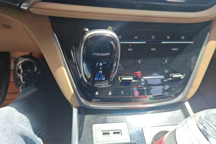 Used Buick GL8 2020 ES Land Cruiser 653T Luxury Model