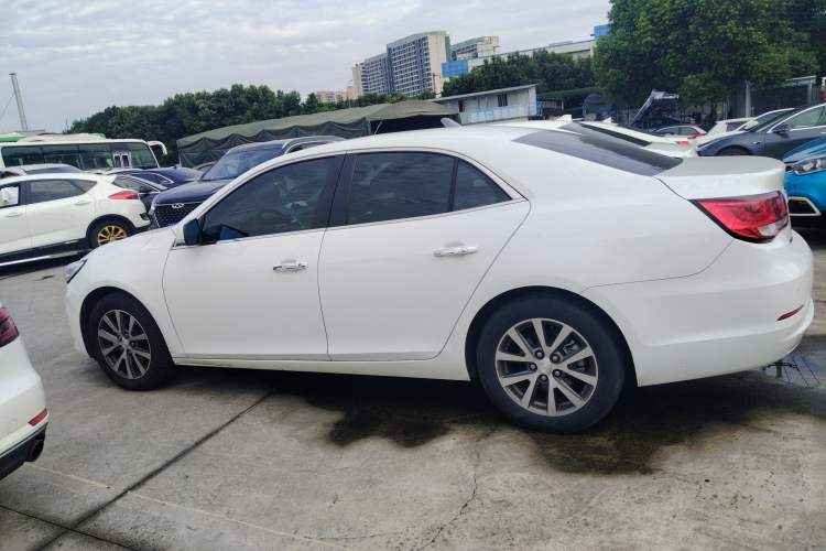 Used Chevrolet Malibu 2016 2.0L Automatic Luxury Edition
