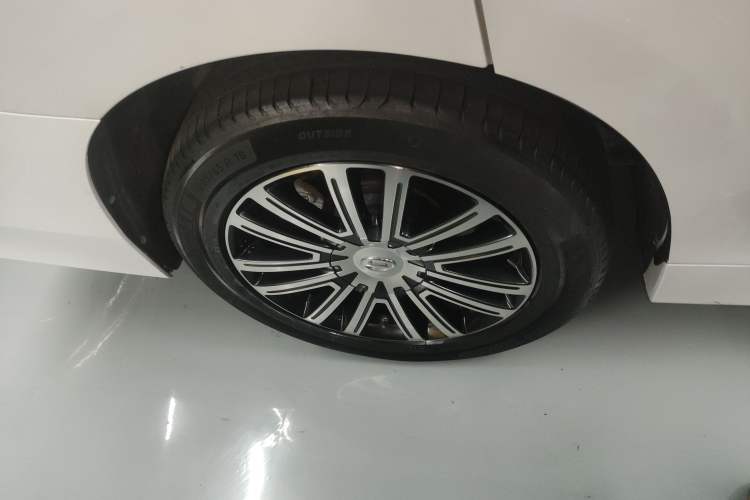 Used GAC Trumpchi M8 2023 Lingxiu Series 390T Prestige Edition Right Rear Wheel Hub