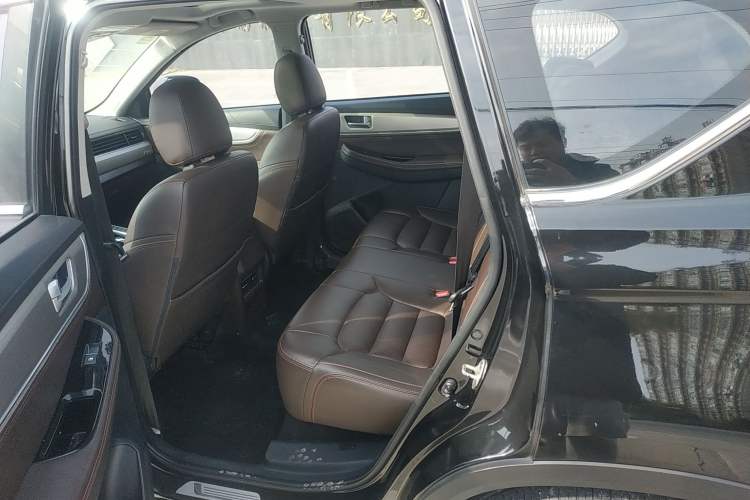 Used FORTHING Joyear X5 2017 1.6L CVT Luxury Model
