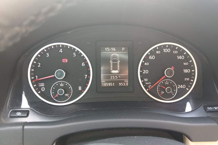 Used Volkswagen Tiguan 2012 1.8TSI Automatic Two-Wheel Drive Trend Edition
