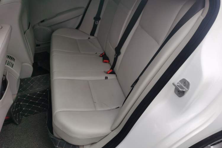 Used Mercedes-Benz C-Class 2013 C 180 CGI Classic Left Rear Seat