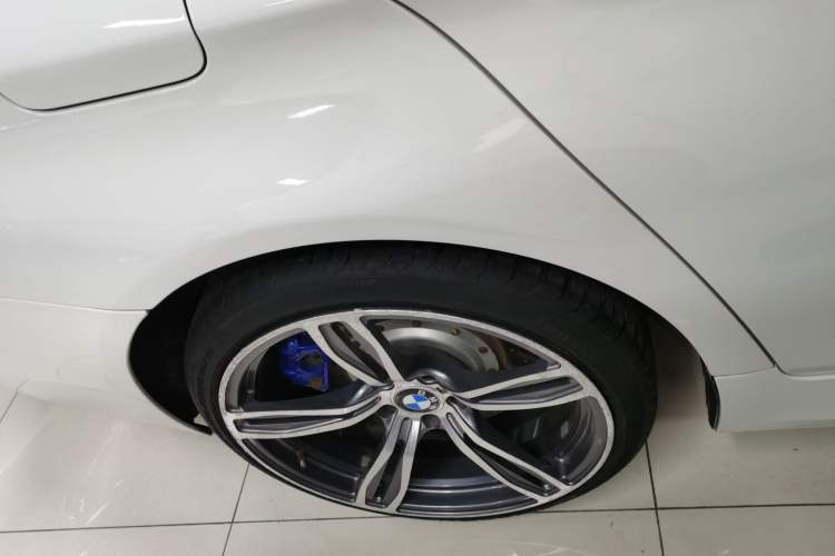 Used BMW 5 Series 2014 525Li Luxury Design Package
