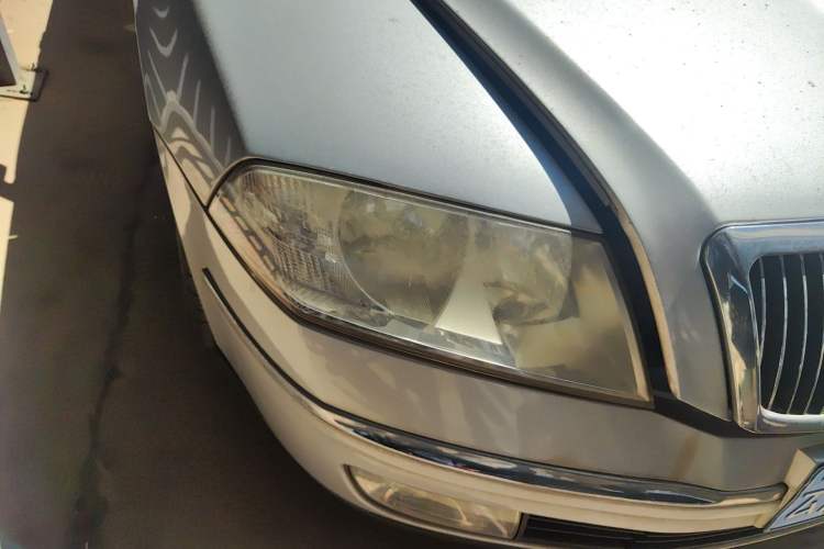 Used Skoda Octavia 2009 1.6L Manual Eado Edition Right Front Headlight