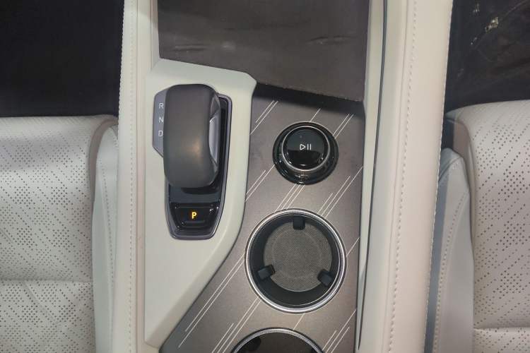 Used Zeekr 001 2025 YOU Edition 100 kWh All-Wheel Drive