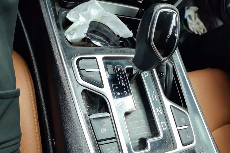 Used Geely Auto Emgrand GT 2016 2.4L Zunya Model