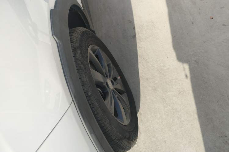 Used BYD Yuan New Energy 2019 EV360 Smart Connect Leading Model