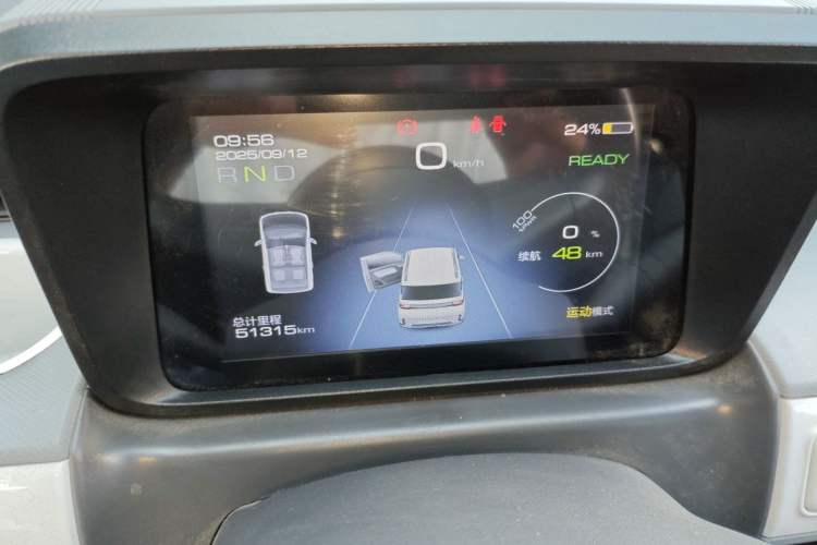 Used Wuling Hongguang MINIEV 2022 GAMEBOY 200km Gaming Edition with Lithium Iron Phosphate