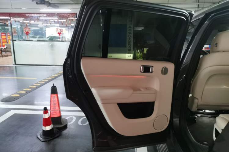 Used Li Auto L9 2022 Max model
