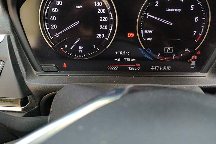 Used BMW 1 Series 2019 118i Fashion Model Odometer Close Up
