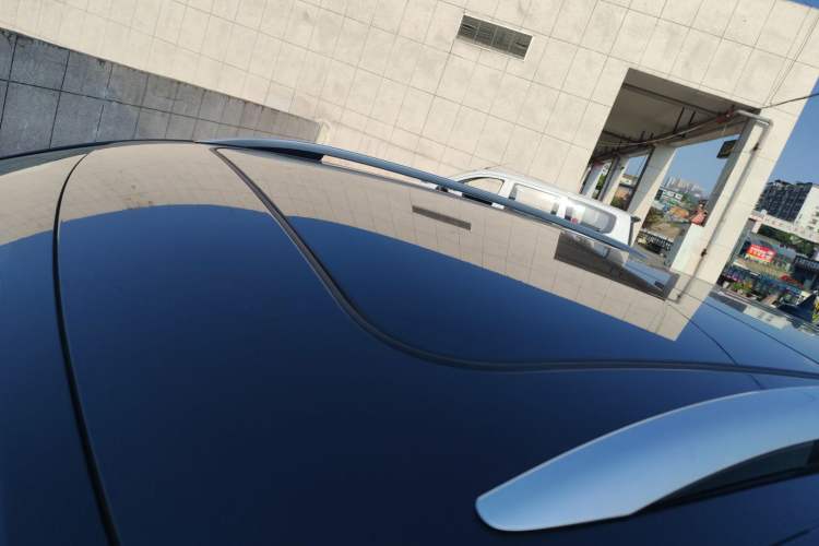 Used Volkswagen T-ROC 2021 280TSI DSG Two-Wheel Drive Elite Connect Edition
