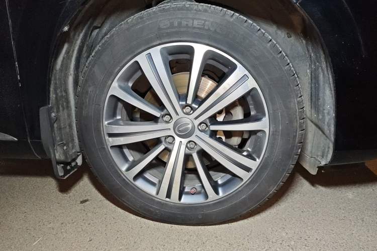 Used GAC Trumpchi M8 2018 320T Luxury Edition Right Front Wheel Hub