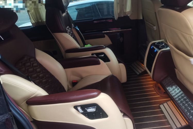 Used Karson Vito 2015 C7 3.0L Business & Luxury Model Variant C Left Rear Seat