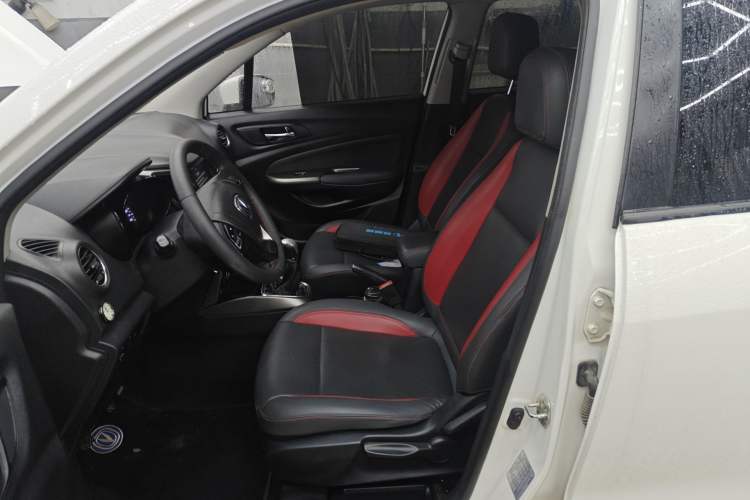 Used CHANGAN CS15 2016 1.5L Manual Fashion Edition
