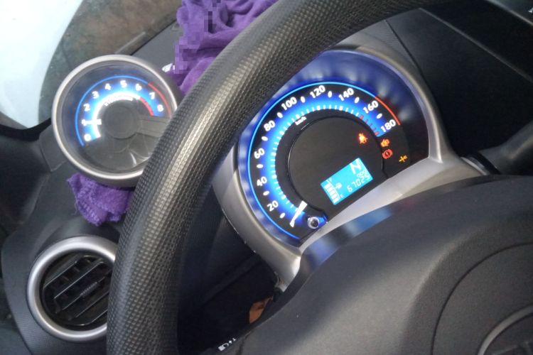 Used BYD F0 2015 1.0L AMT Joyful Cool Model
