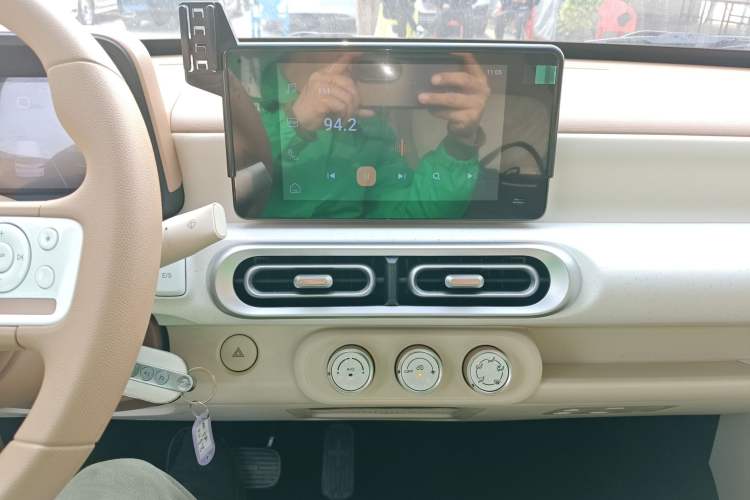 Used Wuling Hongguang MINIEV 2024 3rd Generation 215km Advanced Version