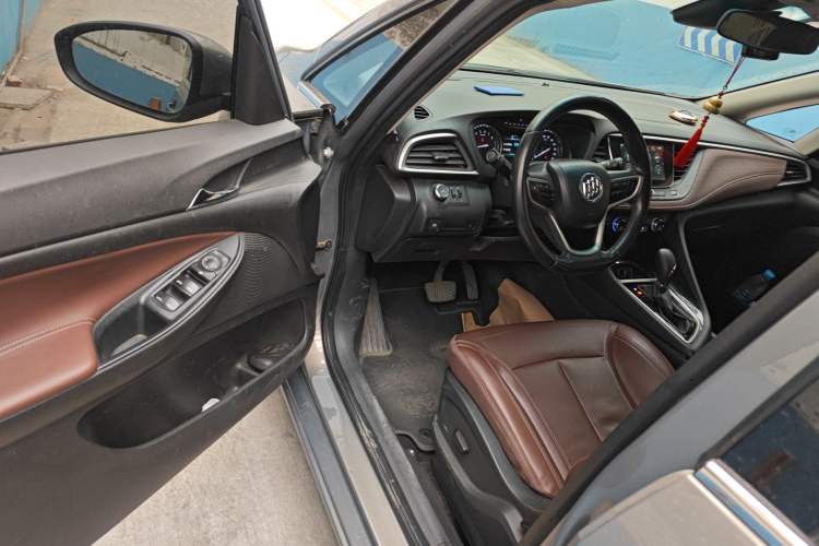 Used Buick GL6 2019 18T 6-Seater Connected Luxury Version China V Standard