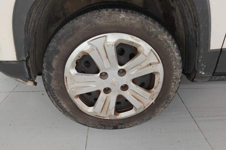 Used Baojun 510 2021 1.5L CVT Enjoy Edition Left Front Wheel Hub