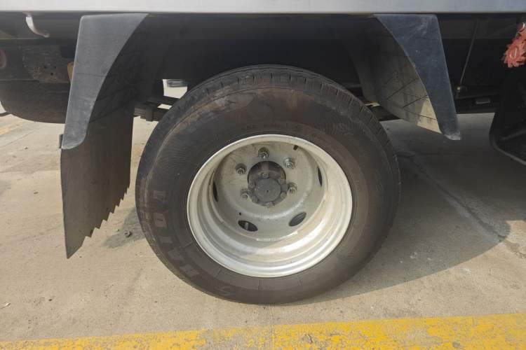 Used CHANGAN KUAYUE Wang X7 2025 1.6L Single-Row Double Rear Wheels Dong'an DAT18R 3.7 Meters Exterior 5