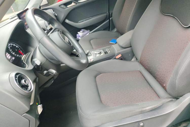 Used Audi A3 2020 Restyled Sportback 35 TFSI Entry-Level China VI Emission Standard
