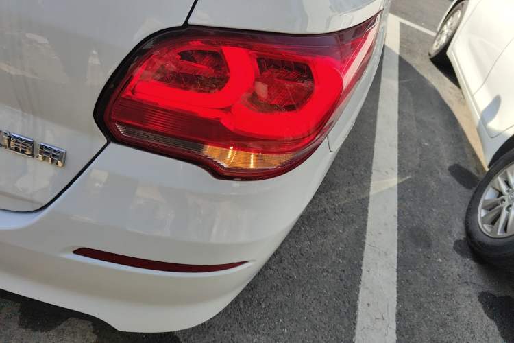 Used Chevrolet Cavalier 2019 320 Automatic Enjoyment with Sunroof
