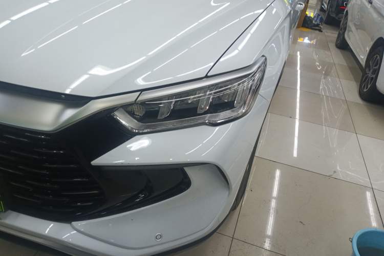 Used BYD Song Pro New Energy 2023 Champion Edition DM-i 71KM Beyond Model Left Front Headlight