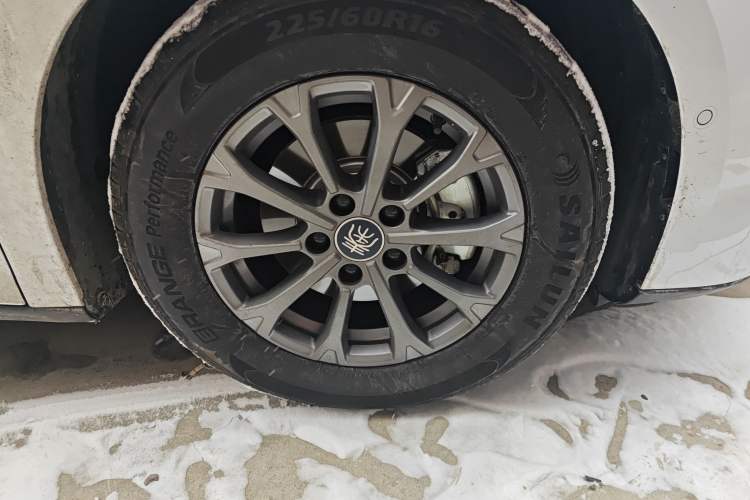 Used BYD Qin L 2025 DM-i Smart Drive 80KM Leading Model