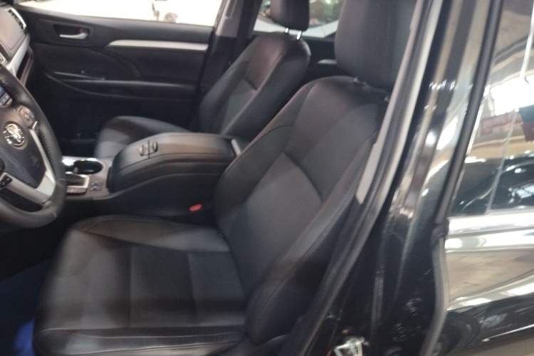 Used Toyota Highlander 2021 2.0T Four-Wheel Drive Luxury Edition 7 Seats
