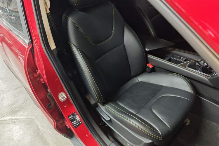 Used BAIC Beijing X3 2019 1.5L Manual Glory Edition