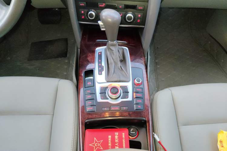 Used Audi A6L 2011 2.4L Technology Edition Gear Lever