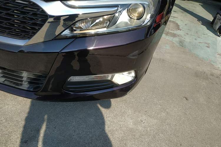 Used DS 5LS 2015 1.6T Comfort Edition THP160 Left Front Headlight