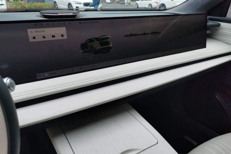 Used Geely Galaxy E8 2024 550 km Range Rear-Drive MAX