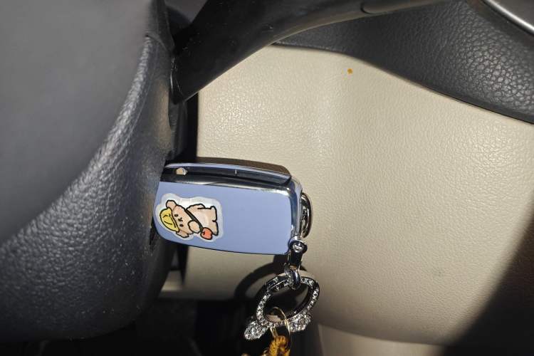 Used Volkswagen Tiguan 2010 1.8TSI Automatic All-Wheel-Drive Elite Edition Vehicle Key