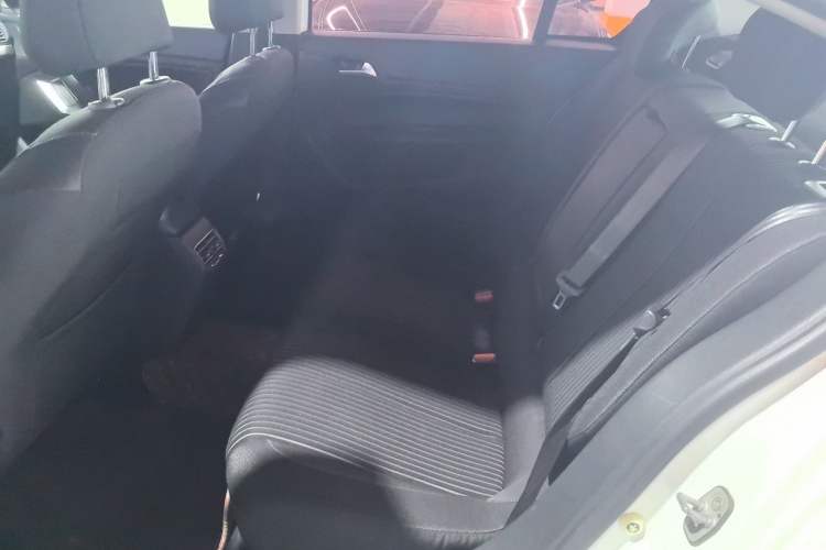 Used Peugeot 408 2014 1.8L Automatic Luxury Edition Left Rear Seat