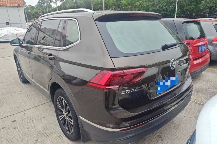 Used Volkswagen Tiguan L 2017 380TSI Automatic All-Wheel-Drive Luxury Edition Rear Left 45 Deg