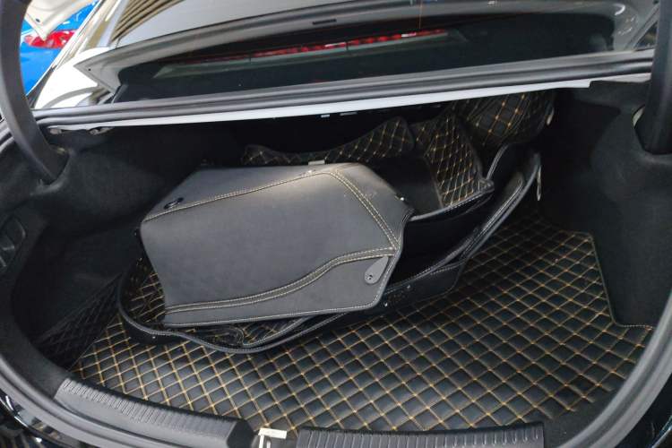 Used Mercedes-Benz C-Class 2025 C 260 L Sport Edition Trunk